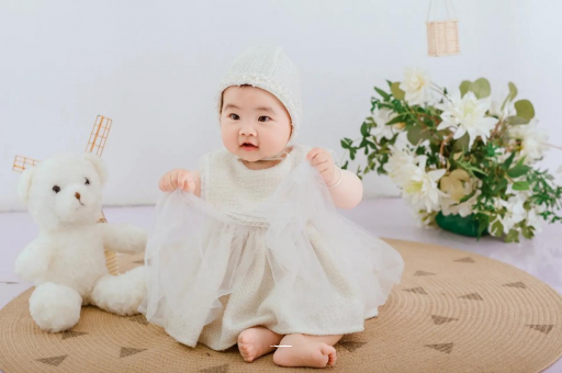 武汉助孕公司联系方式怀孕初期肚子胀得难受